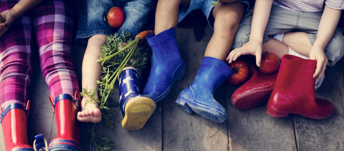 Group,Of,Diverse,Kids,Sitting,With,Fresh,Vegetable,Together